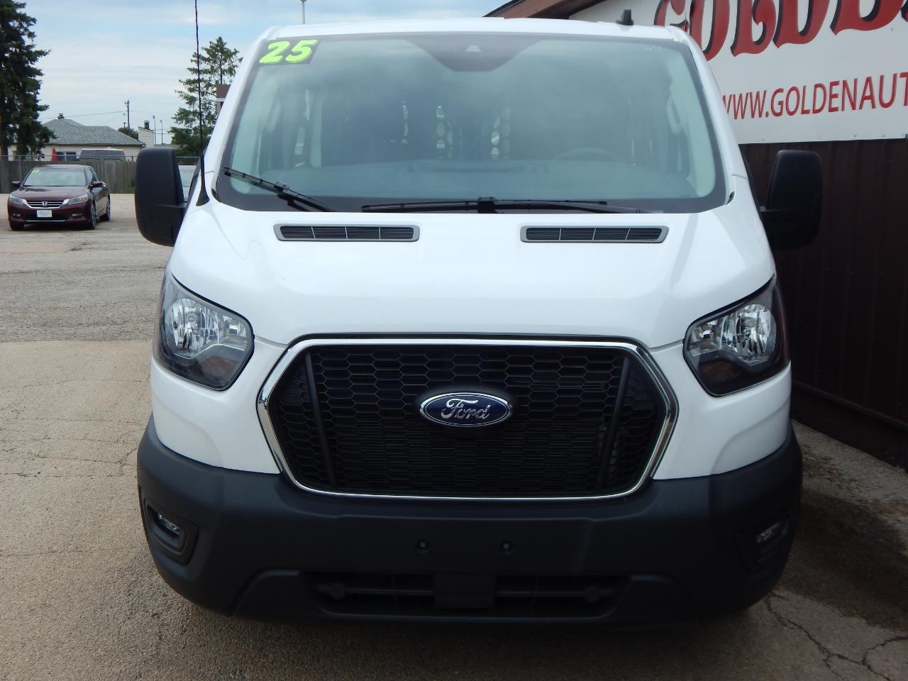 Ford Transit Cargo Van T-250 148" Low Rf 9070 GVWR RWD 2025