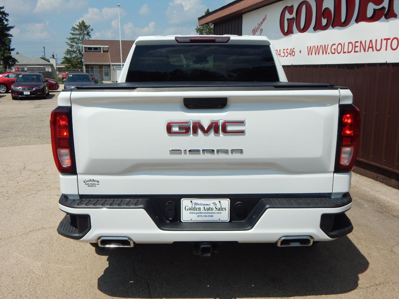 GMC Sierra 1500 4WD Crew Cab 147" Elevation 2024