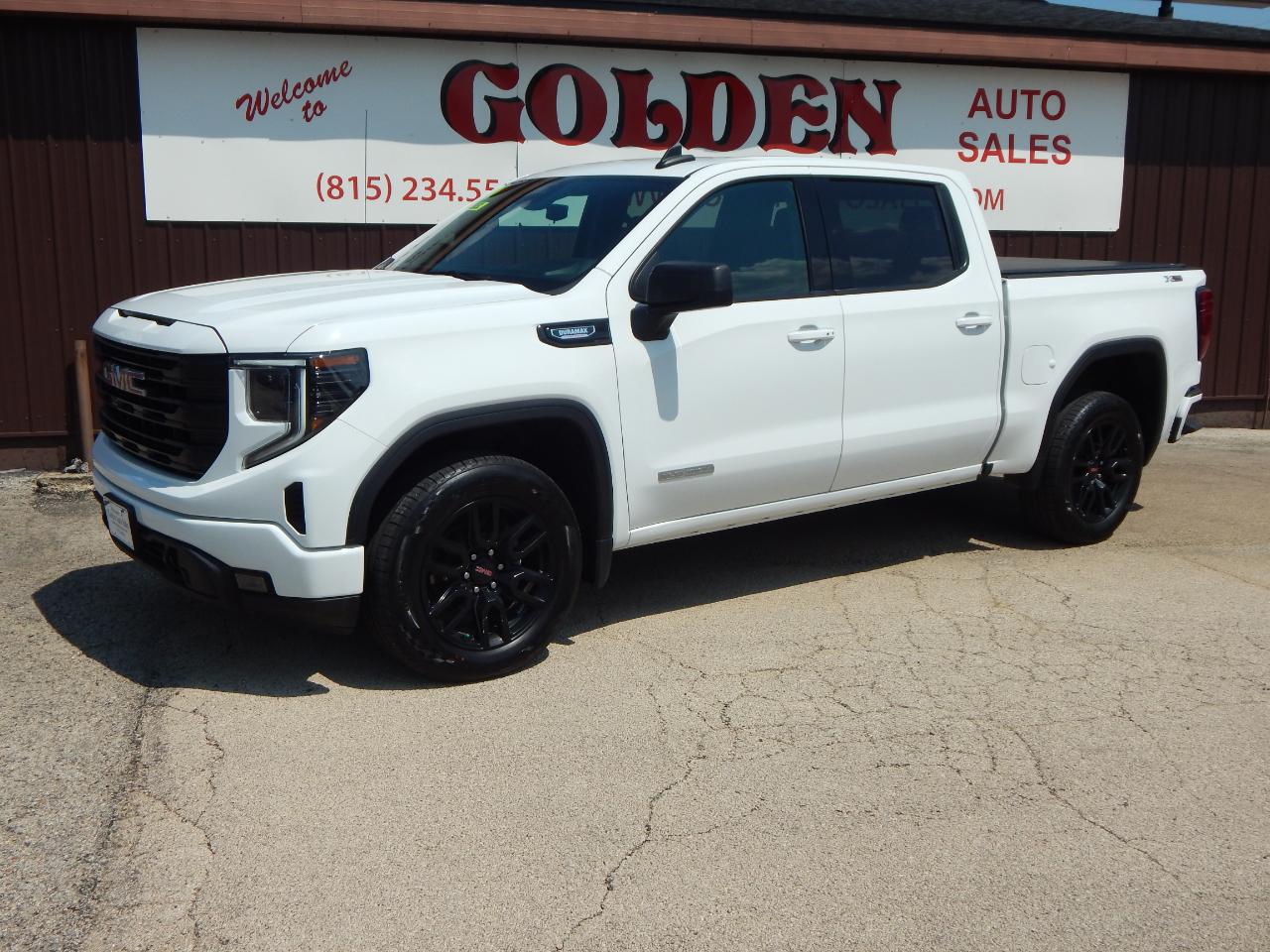GMC Sierra 1500 4WD Crew Cab 147" Elevation 2024