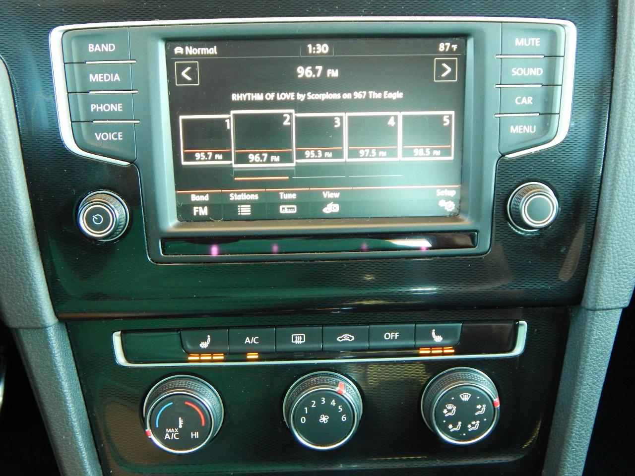 Volkswagen Golf GTI 4dr HB DSG S w/Performance Pkg 2016
