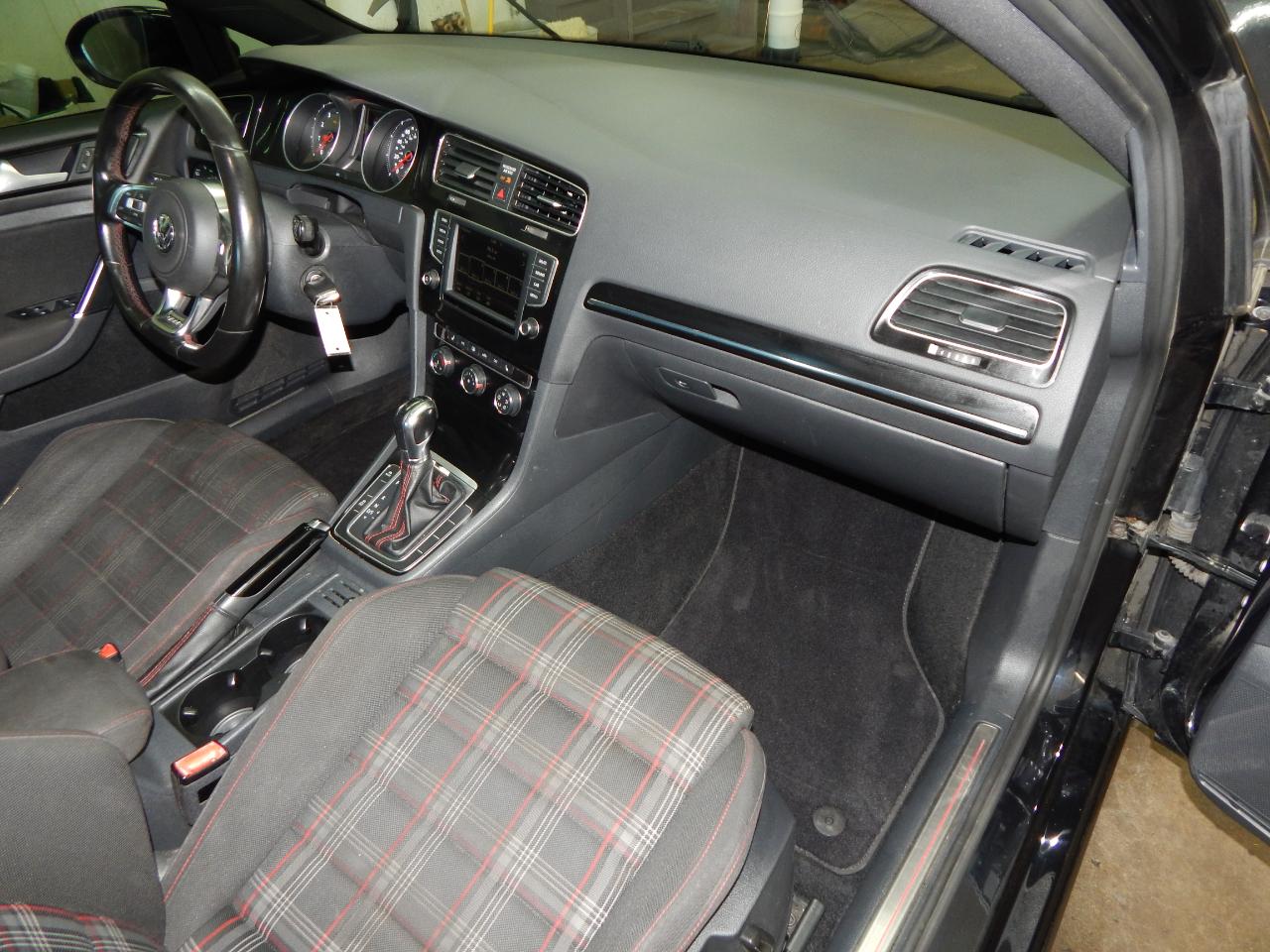 Volkswagen Golf GTI 4dr HB DSG S w/Performance Pkg 2016