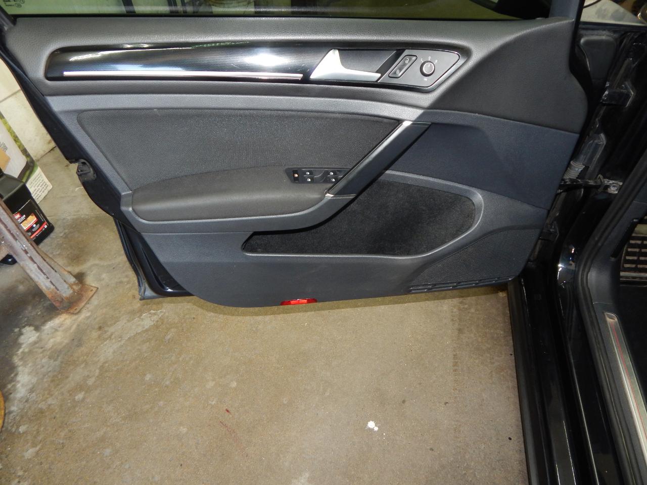 Volkswagen Golf GTI 4dr HB DSG S w/Performance Pkg 2016