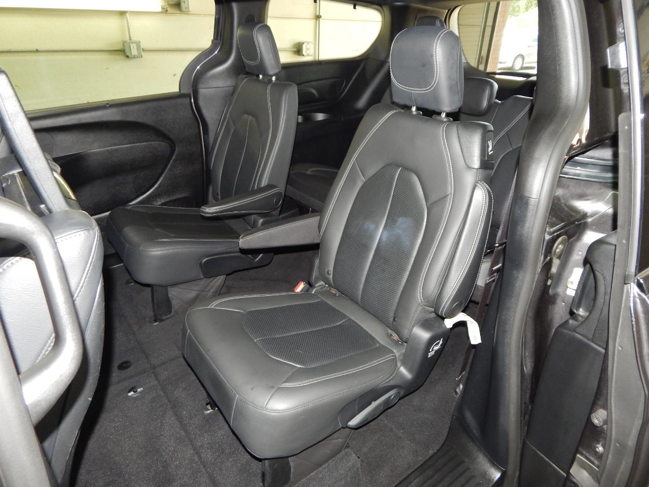 Chrysler Pacifica Touring L Plus FWD 2019