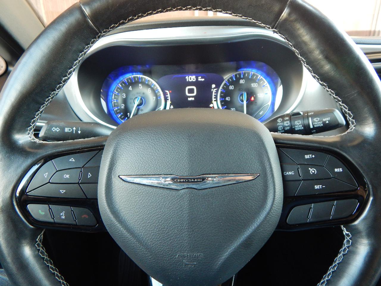 Chrysler Pacifica Touring L Plus FWD 2019