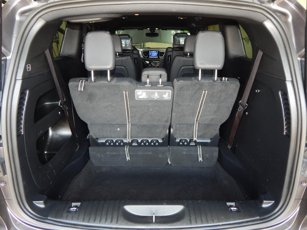 Chrysler Pacifica Touring L Plus FWD 2019