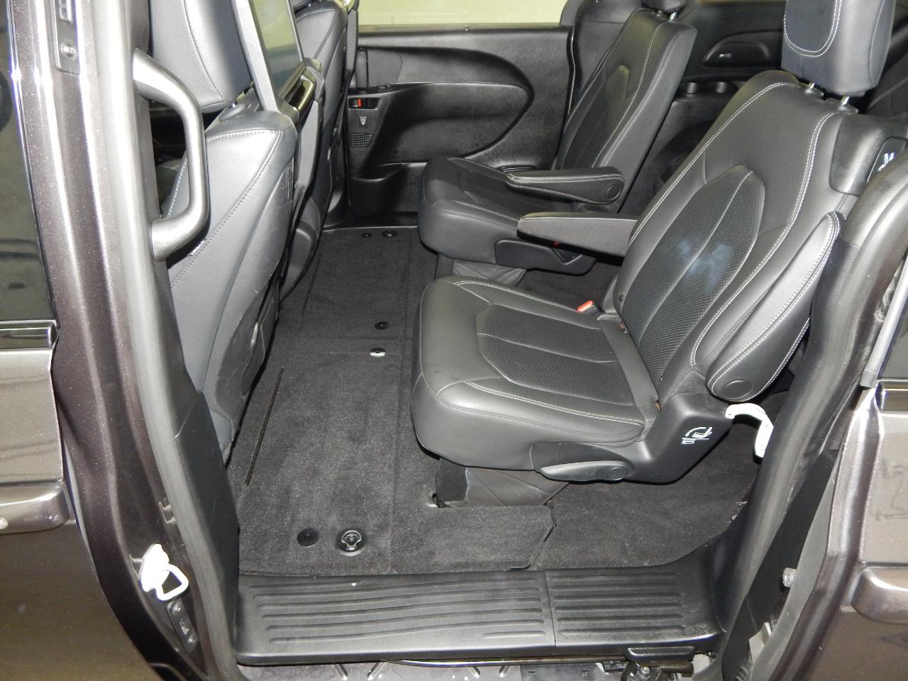 Chrysler Pacifica Touring L Plus FWD 2019