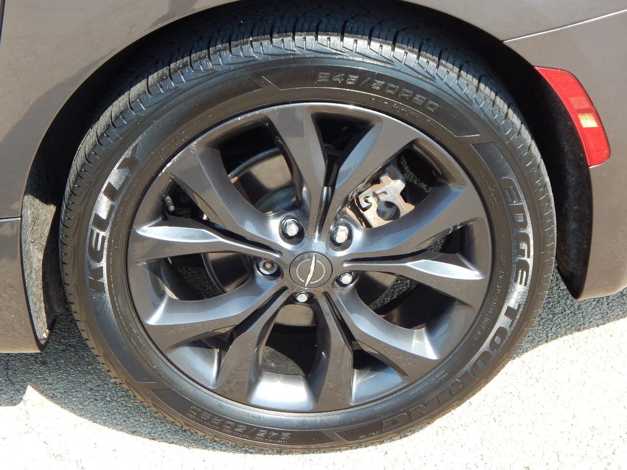 Chrysler Pacifica Touring L Plus FWD 2019