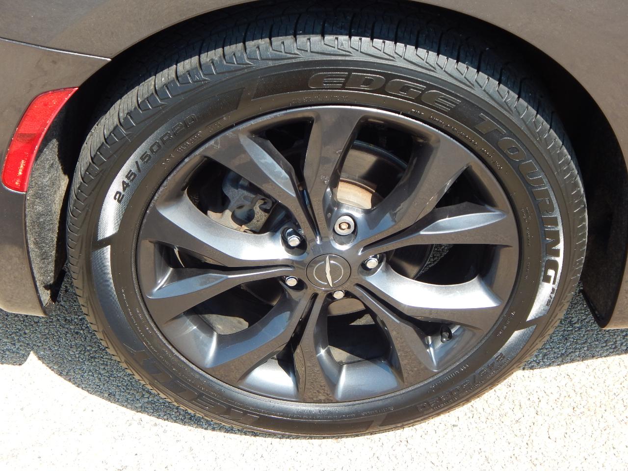 Chrysler Pacifica Touring L Plus FWD 2019