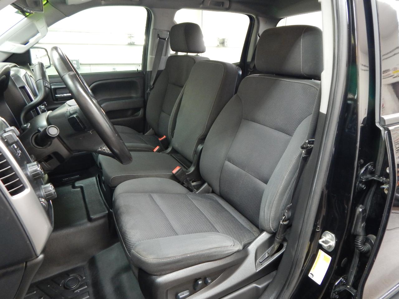 Chevrolet Silverado 1500 4WD Crew Cab 143.5" LT w/2LT 2018