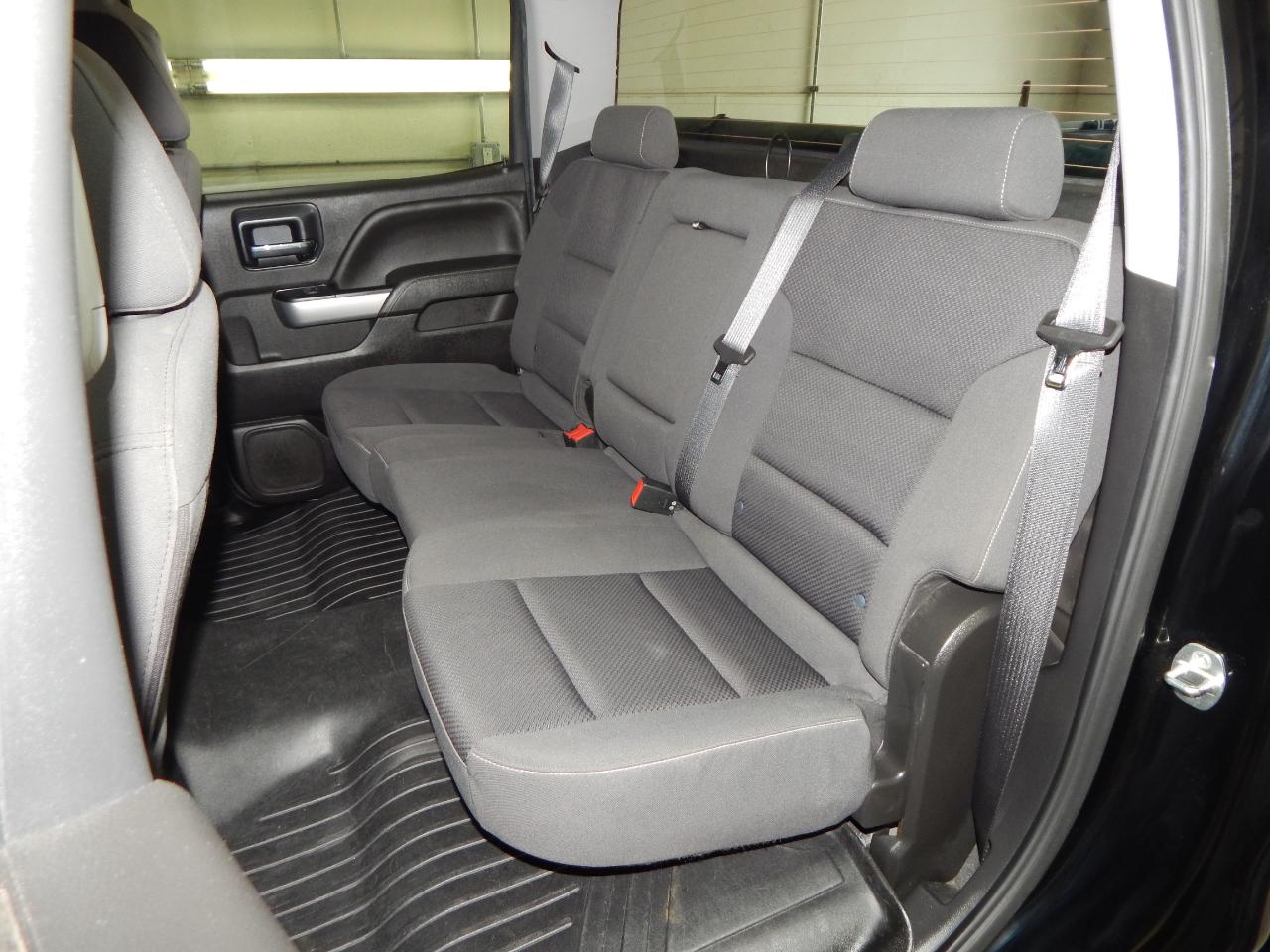 Chevrolet Silverado 1500 4WD Crew Cab 143.5" LT w/2LT 2018