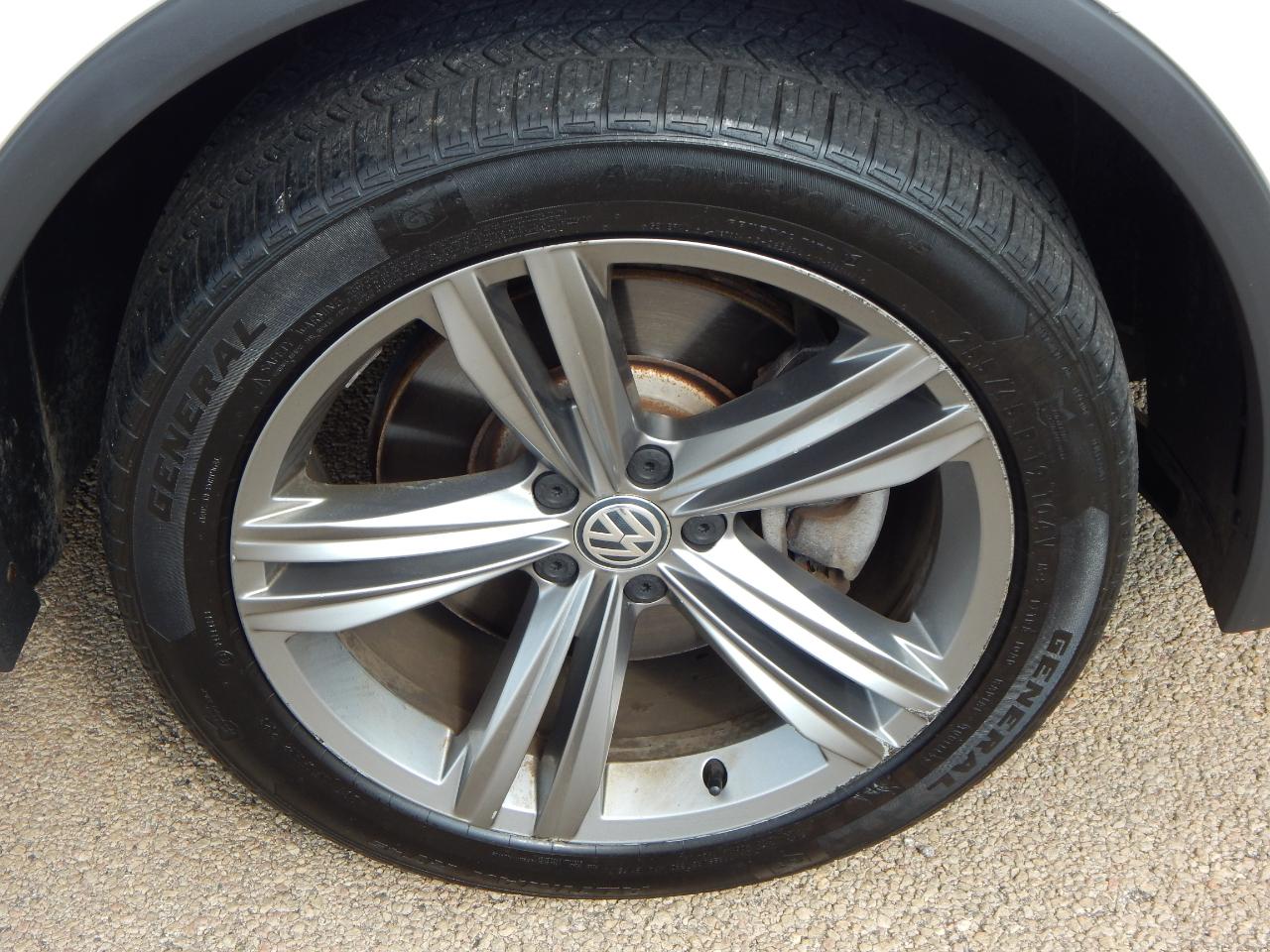 Volkswagen Tiguan 2.0T SEL R-Line Black 4MOTION 2019