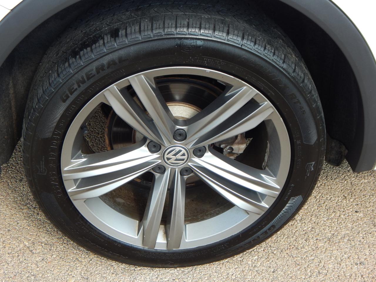 Volkswagen Tiguan 2.0T SEL R-Line Black 4MOTION 2019