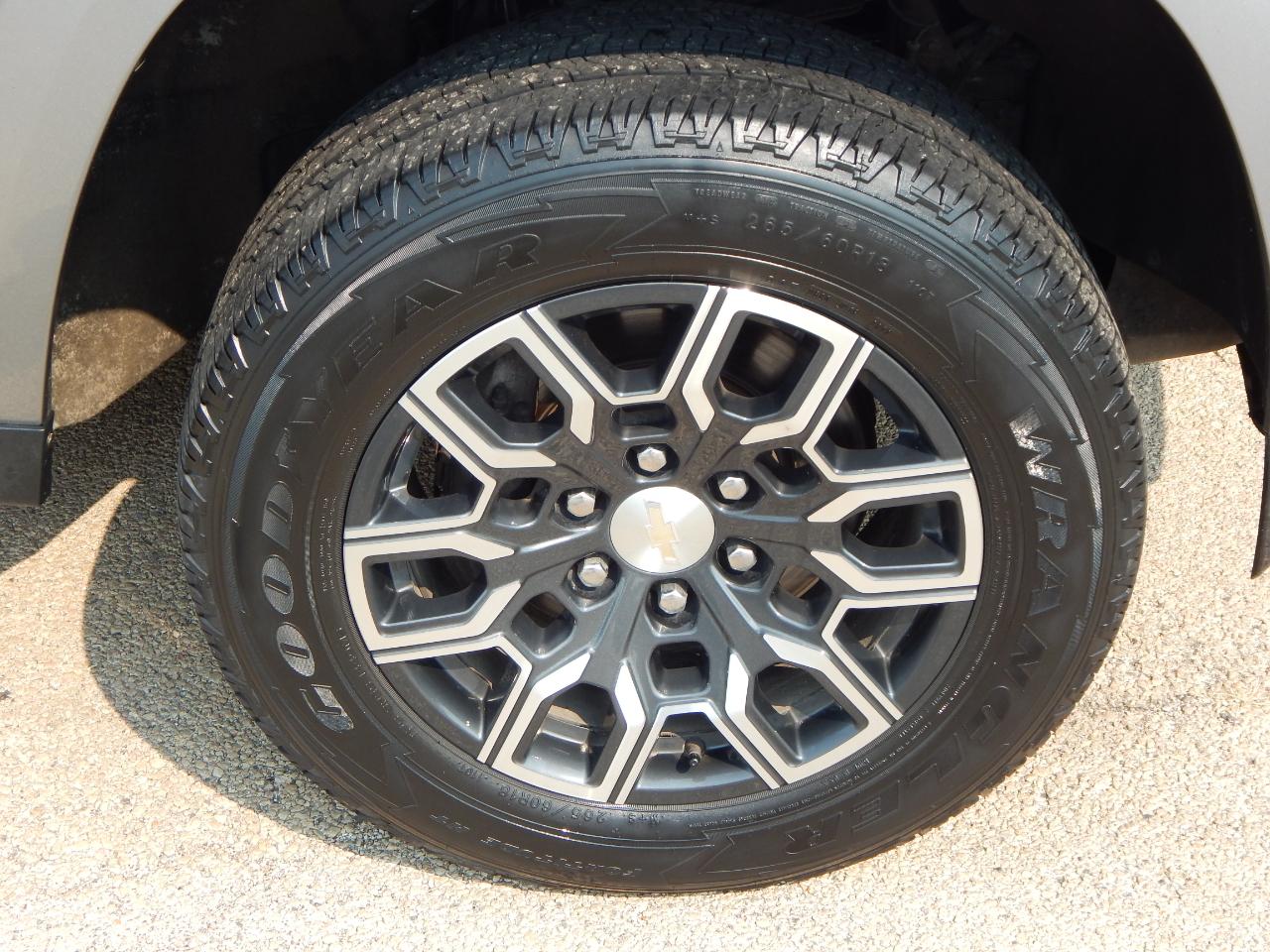 Chevrolet Colorado  2023