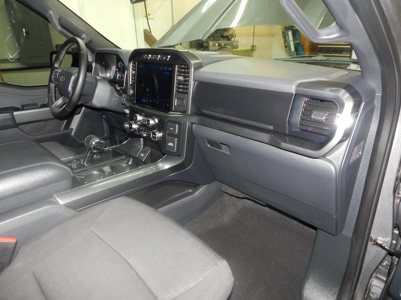 Ford F-150 XLT 4WD SuperCrew 5.5' Box 2023