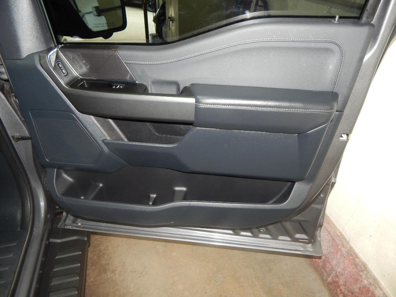 Ford F-150 XLT 4WD SuperCrew 5.5' Box 2023