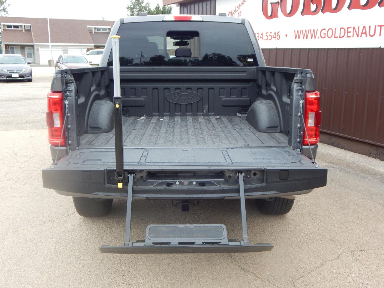 Ford F-150 XLT 4WD SuperCrew 5.5' Box 2023
