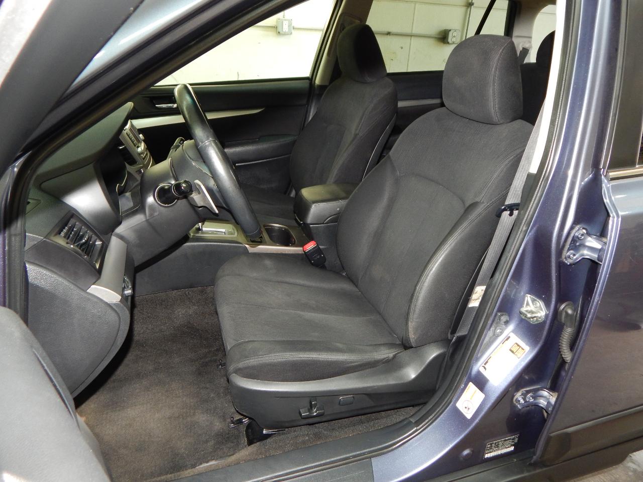 Subaru Outback 4dr Wgn H4 Auto 2.5i Premium 2014
