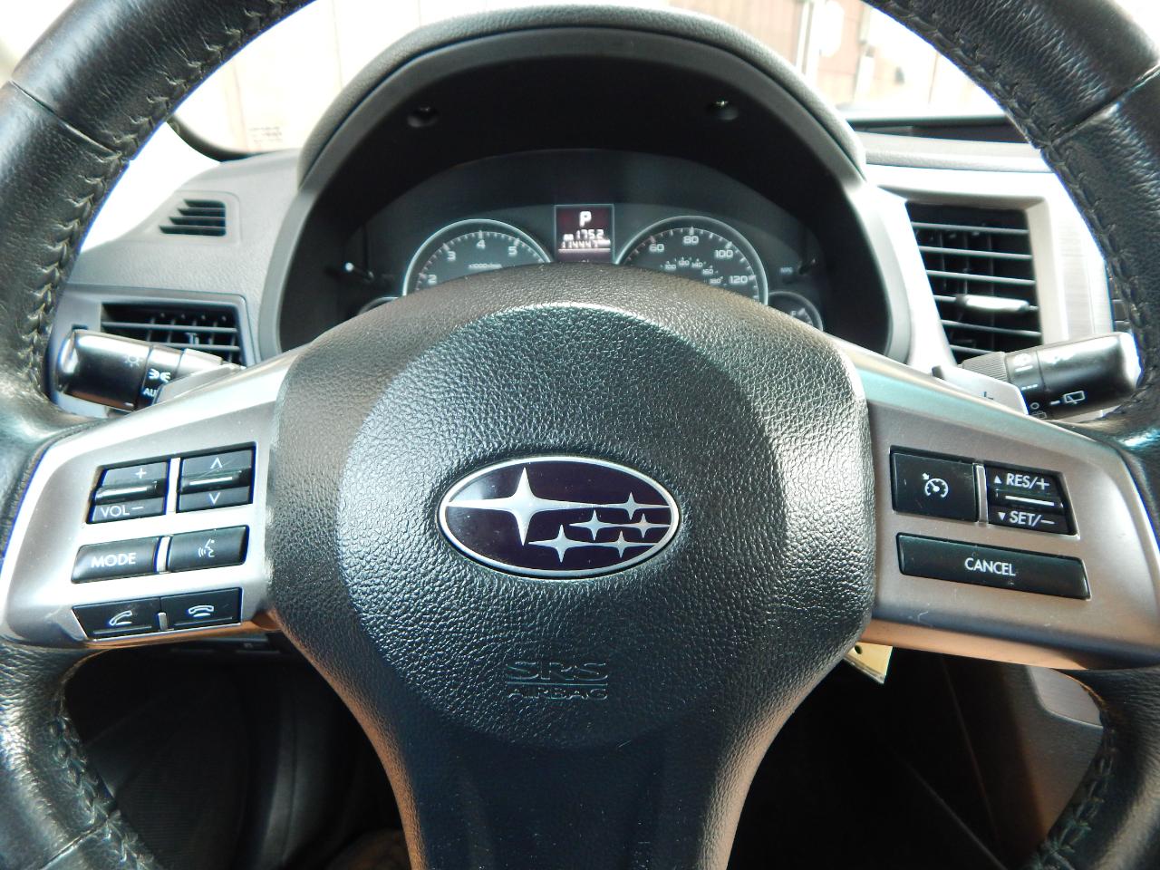Subaru Outback 4dr Wgn H4 Auto 2.5i Premium 2014
