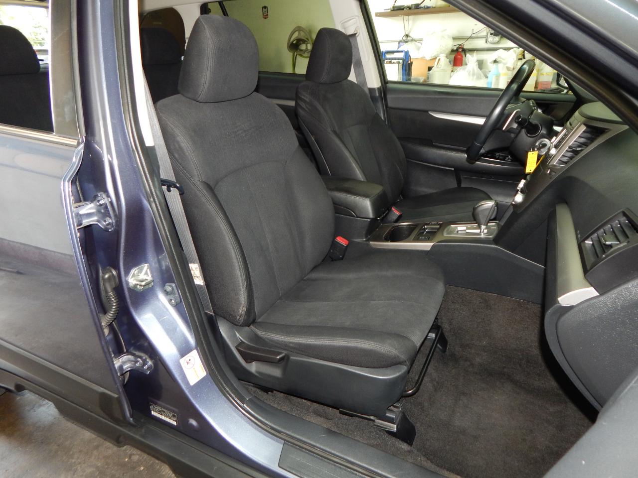 Subaru Outback 4dr Wgn H4 Auto 2.5i Premium 2014