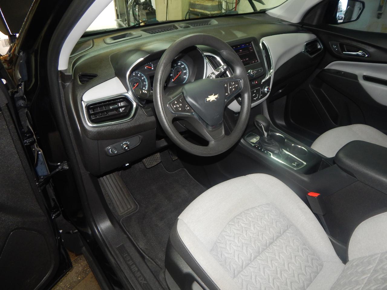 Chevrolet Equinox FWD 4dr LS w/1LS 2024