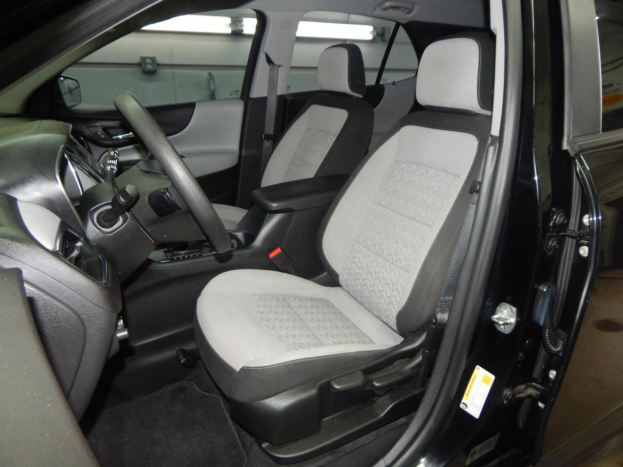 Chevrolet Equinox FWD 4dr LS w/1LS 2024