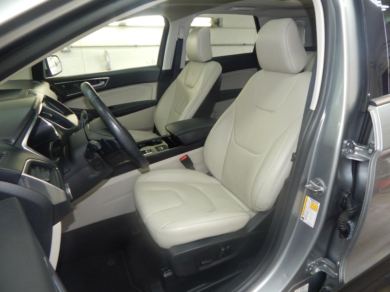 Ford Edge Titanium AWD 2020