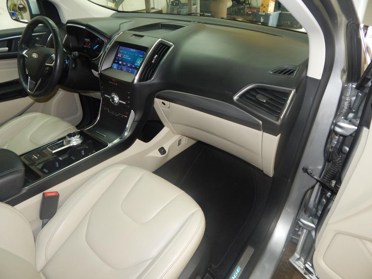 Ford Edge Titanium AWD 2020