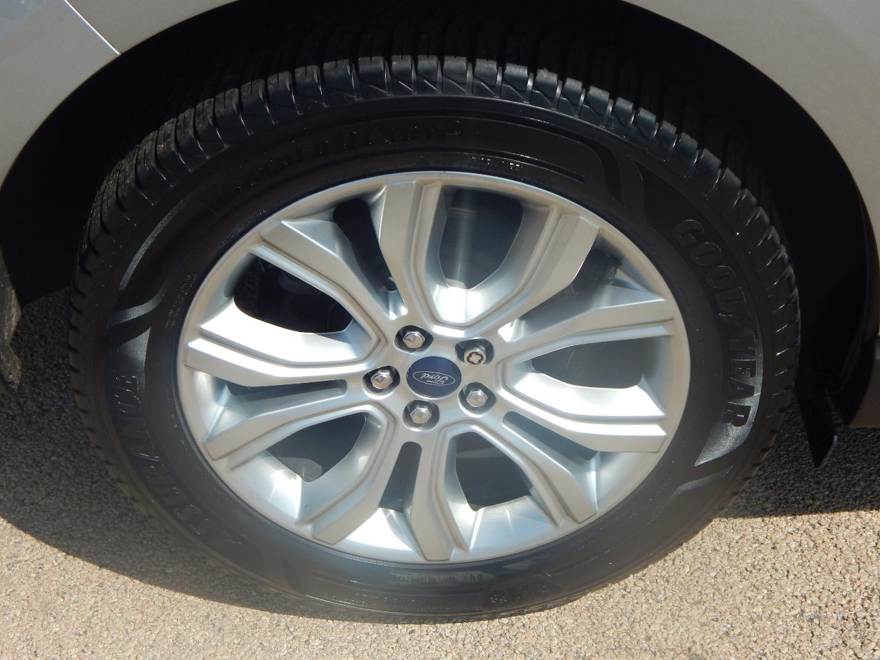 Ford Edge Titanium AWD 2020