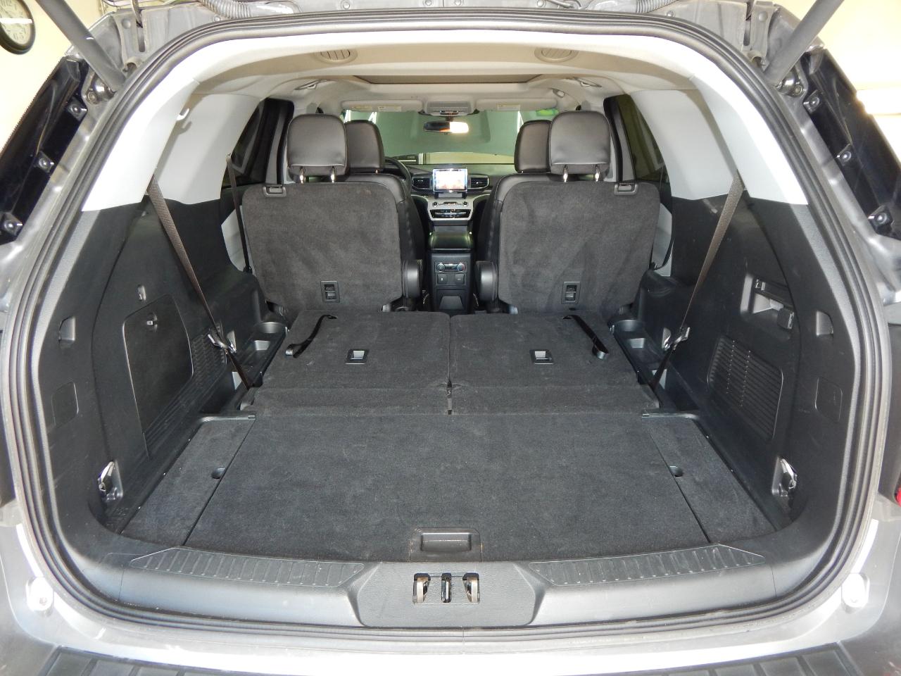 Ford Explorer XLT 4WD 2023