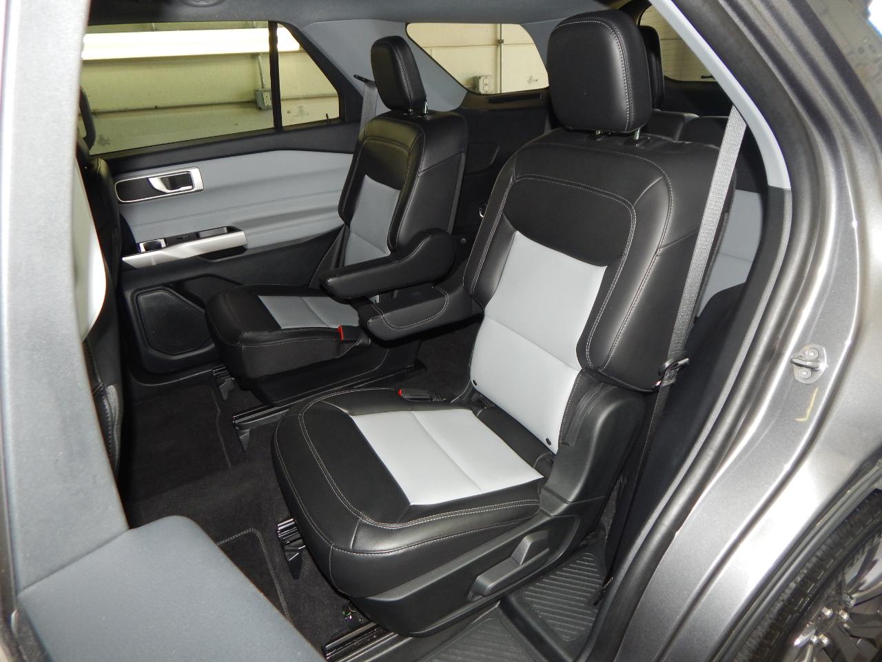 Ford Explorer XLT 4WD 2023