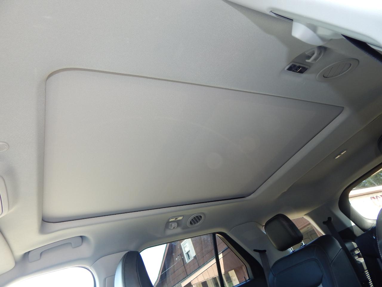 Ford Explorer XLT 4WD 2023