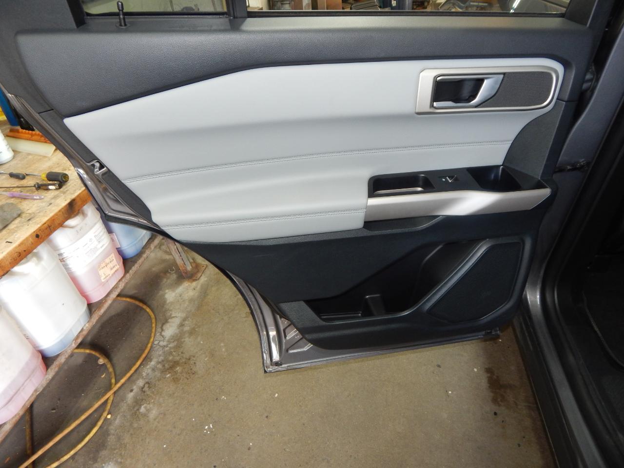 Ford Explorer XLT 4WD 2023