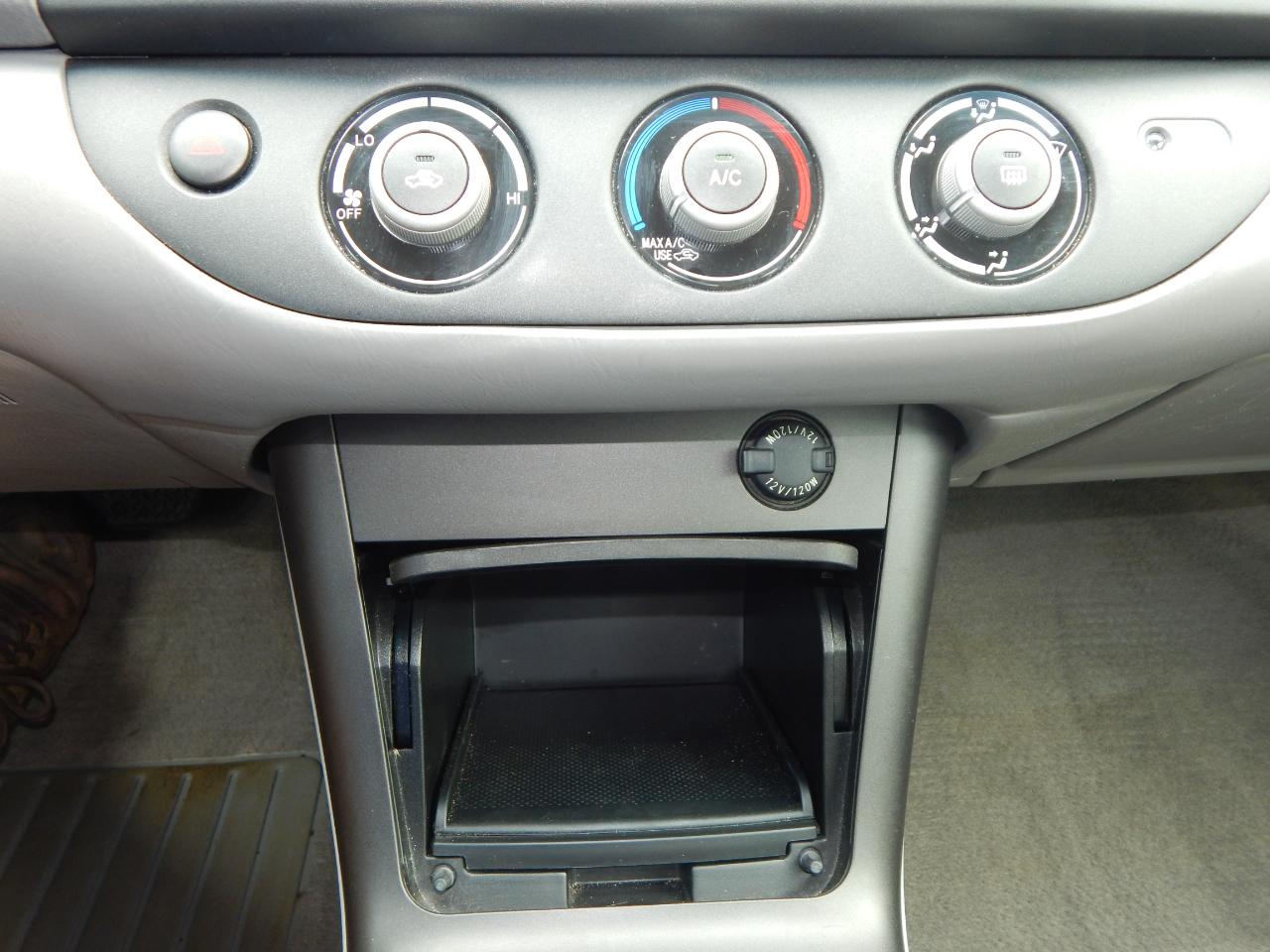 Toyota Camry 4dr Sdn LE V6 Auto (Natl) 2006
