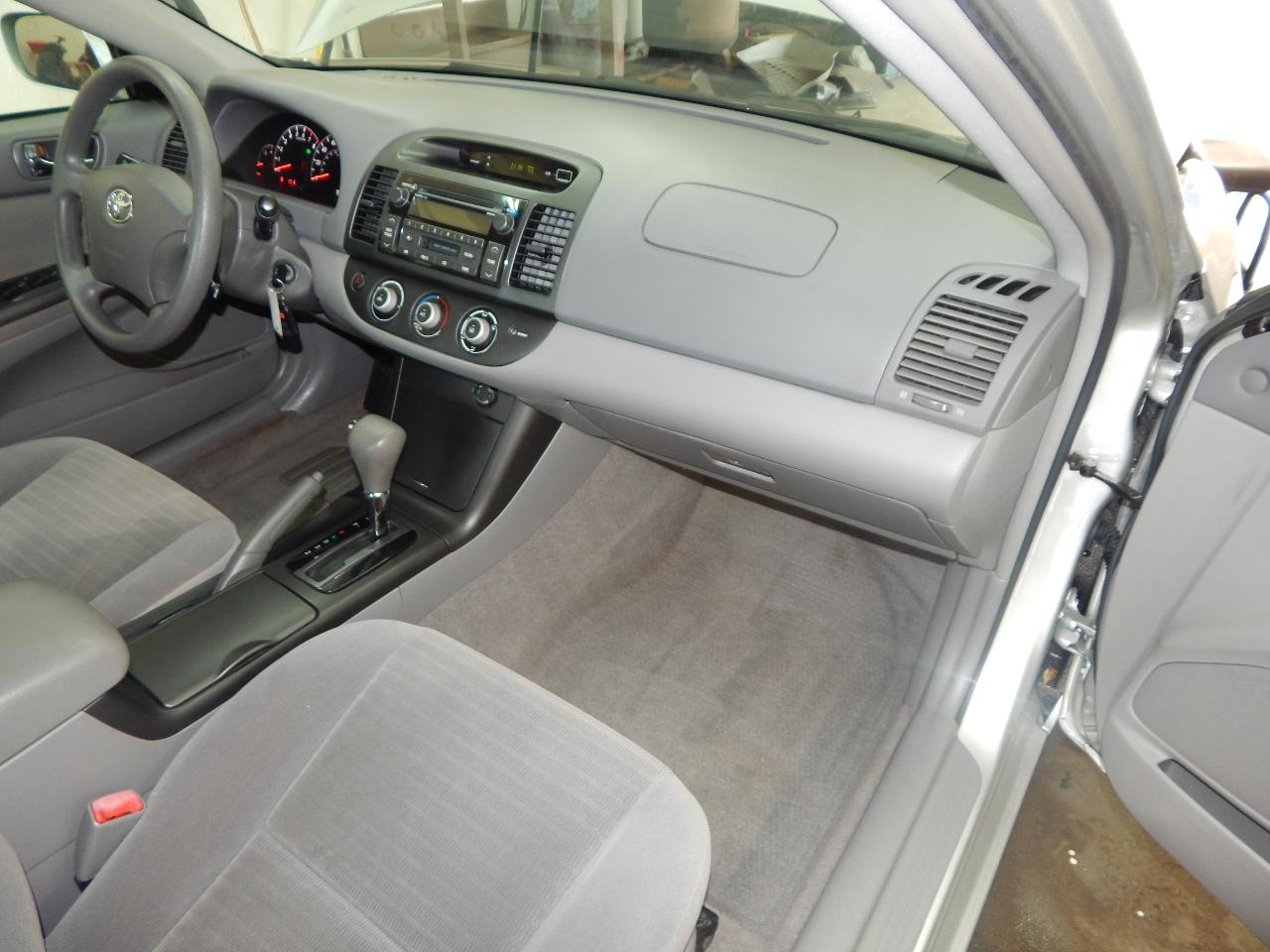 Toyota Camry 4dr Sdn LE V6 Auto (Natl) 2006