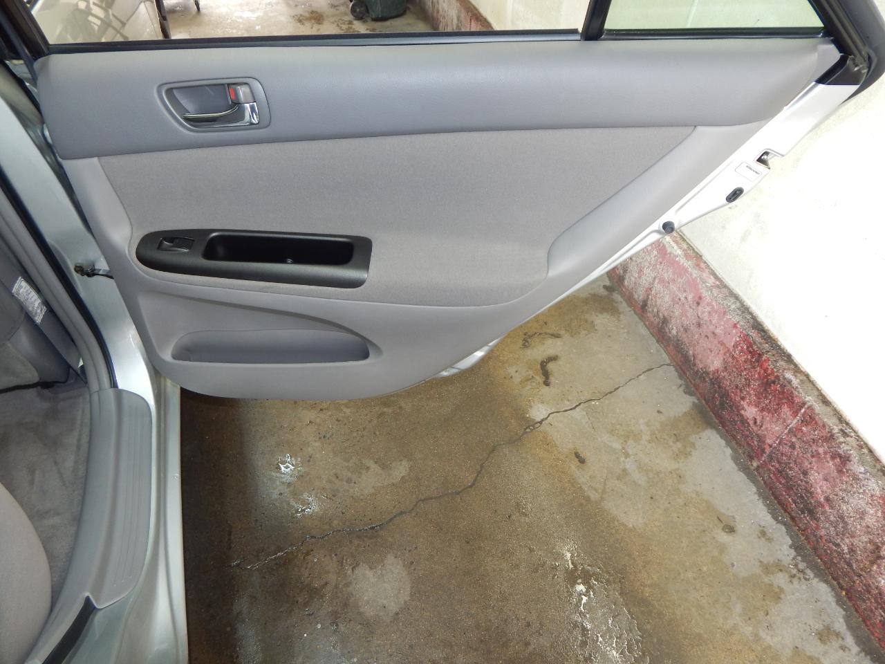 Toyota Camry 4dr Sdn LE V6 Auto (Natl) 2006