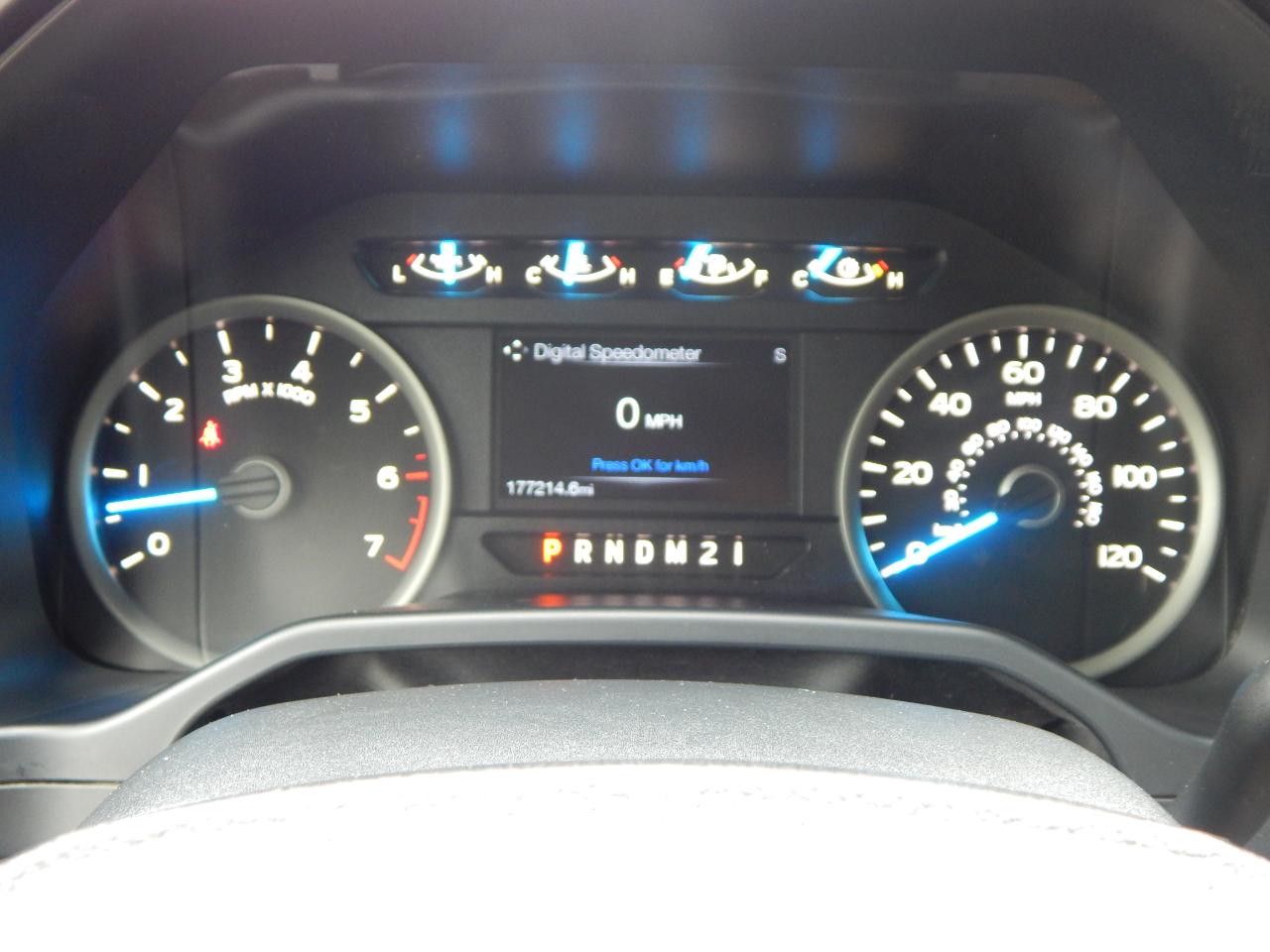 Ford F-150 4WD SuperCrew 145" XLT 2015