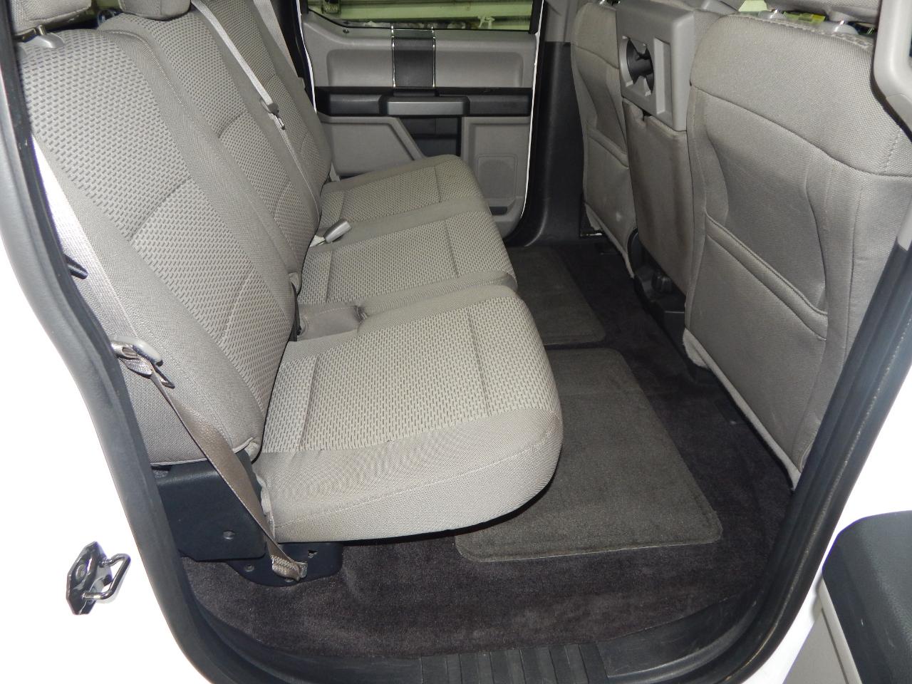 Ford F-150 4WD SuperCrew 145" XLT 2015