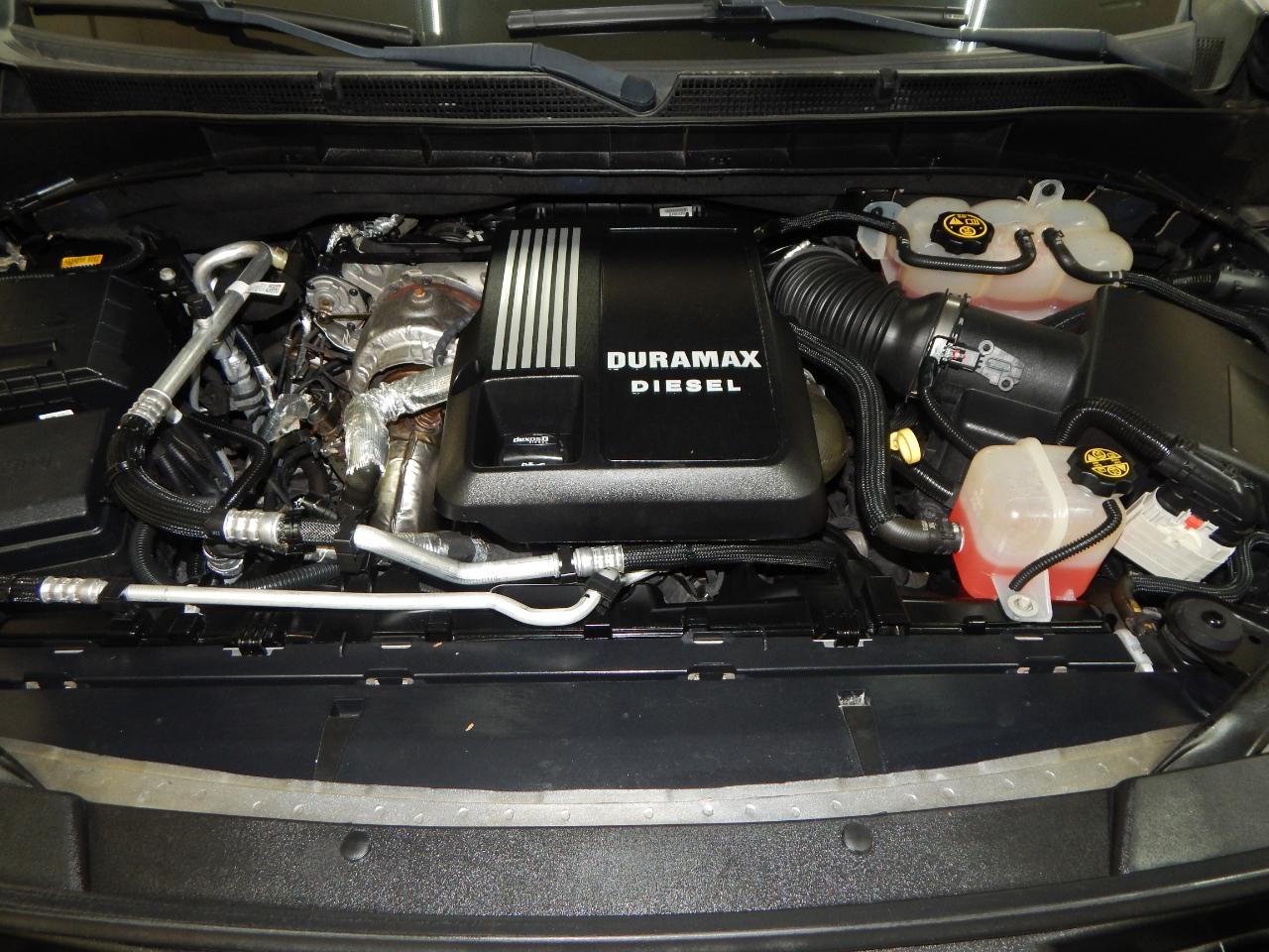 GMC Yukon 4WD 4dr SLT 2022