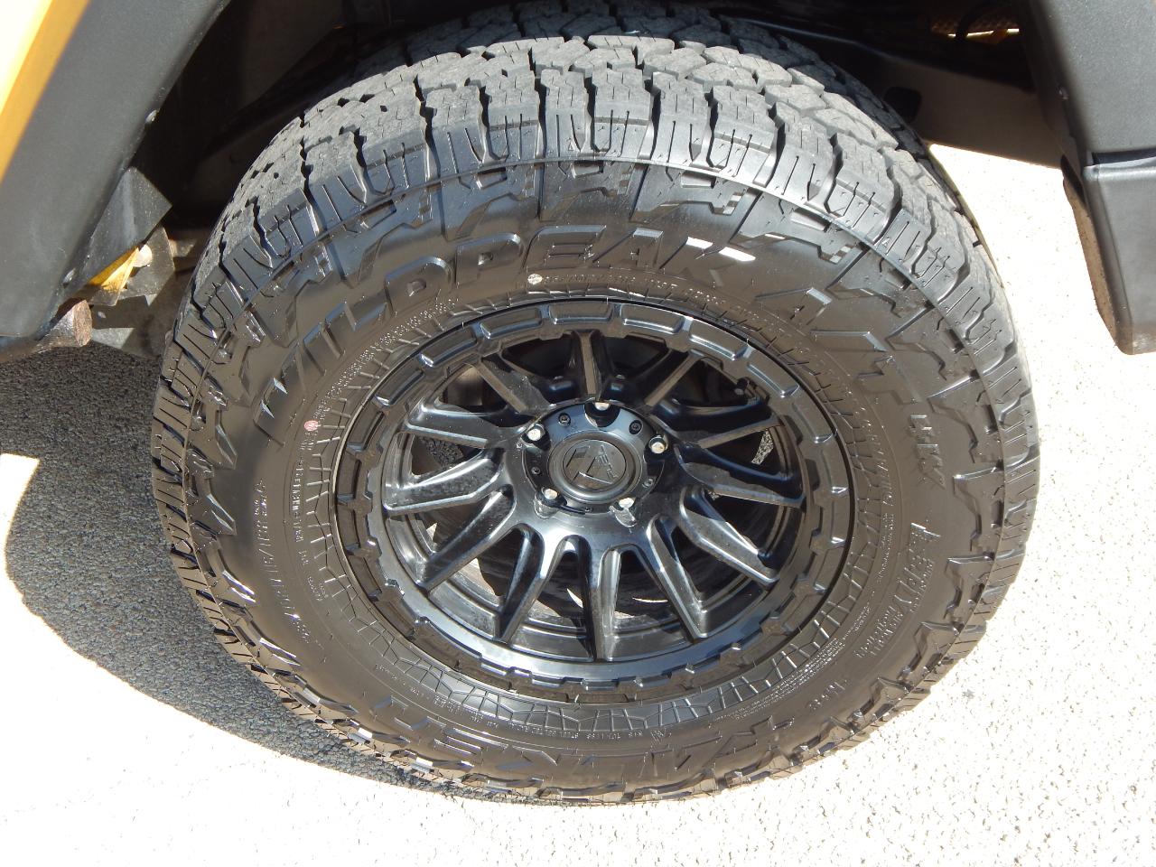 Jeep Wrangler 4WD 2dr Sport 2015
