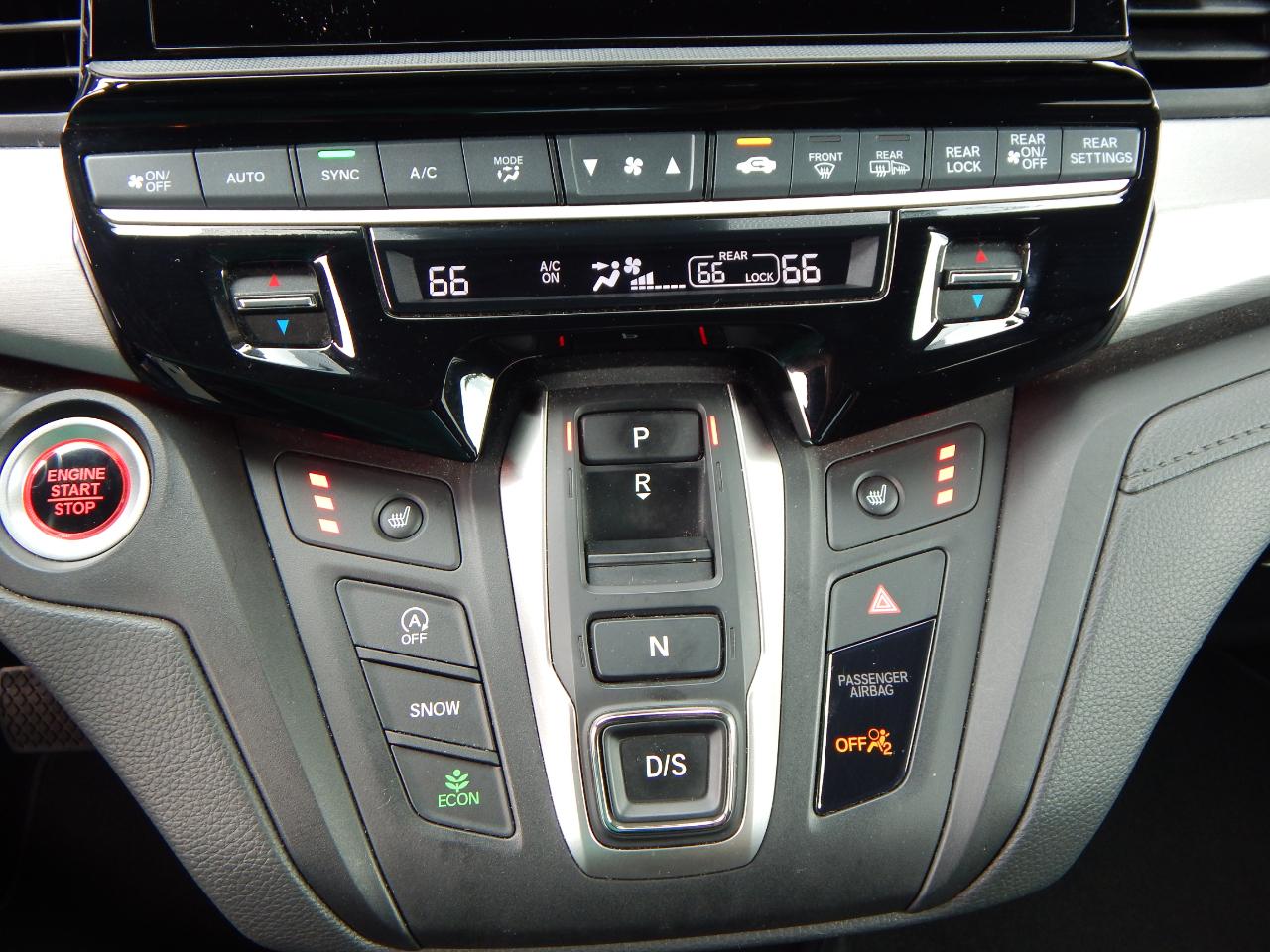 Honda Odyssey Sport-L Auto 2025