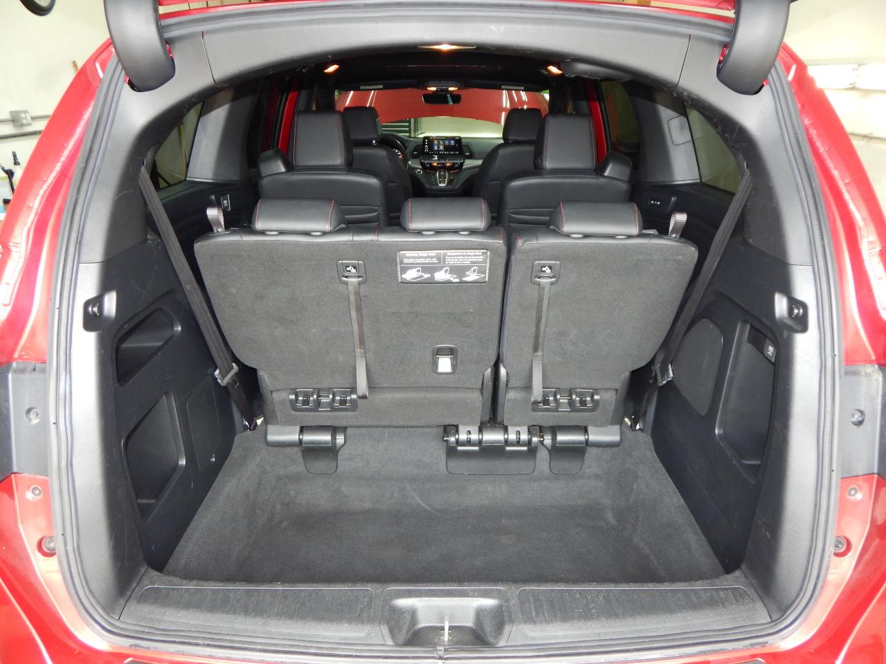 Honda Odyssey Sport-L Auto 2025