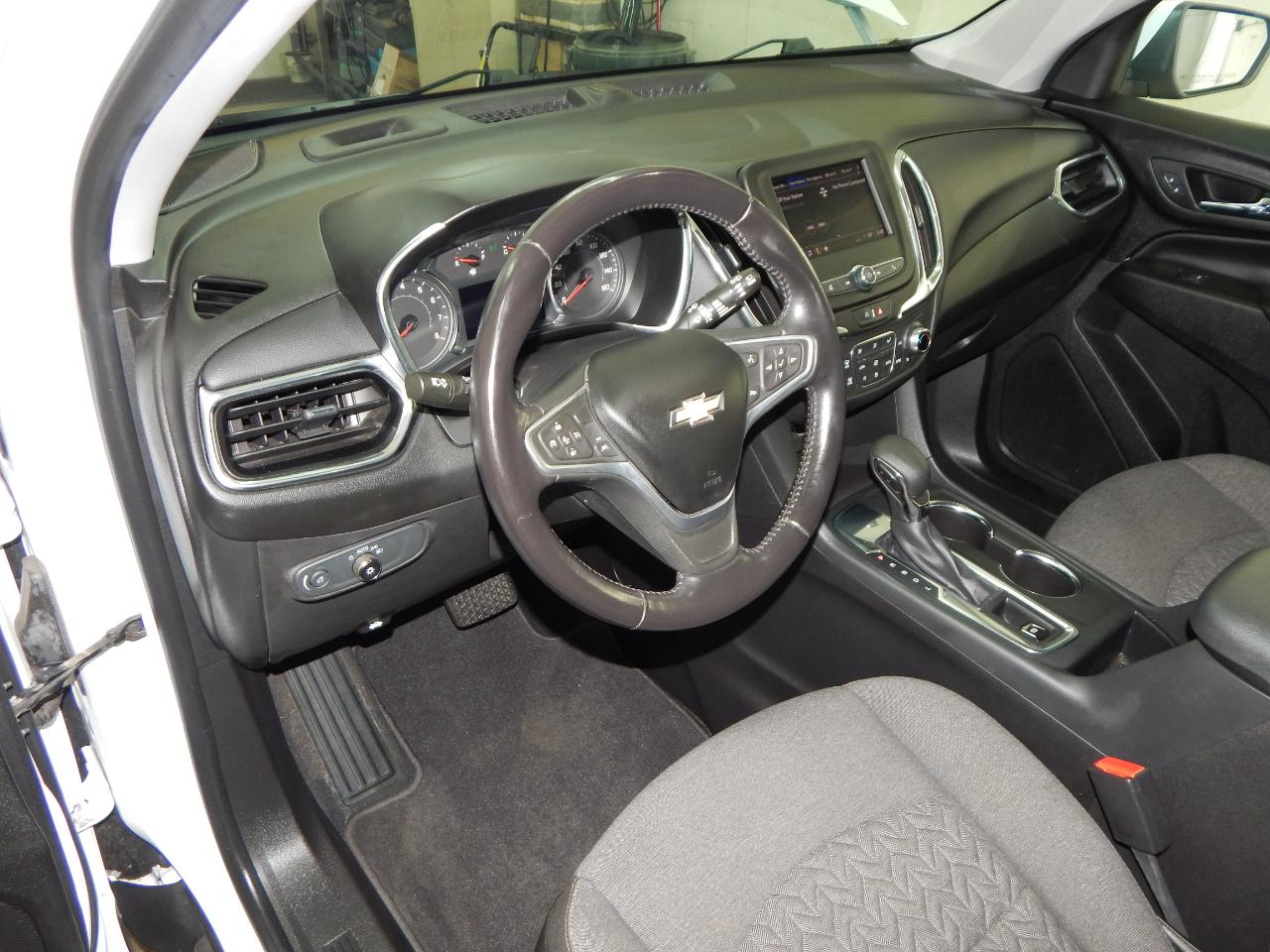 Chevrolet Equinox FWD 4dr LT w/1LT 2022