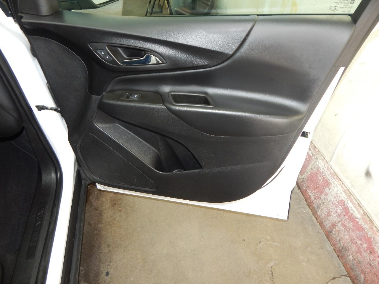 Chevrolet Equinox FWD 4dr LT w/1LT 2022