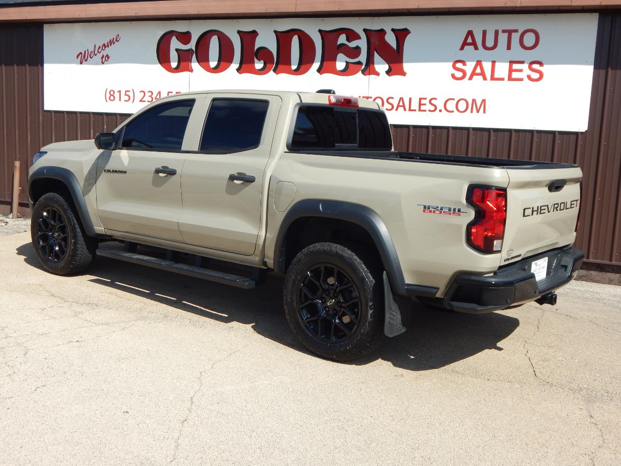 Chevrolet Colorado 4WD Crew Cab Trail Boss 2024