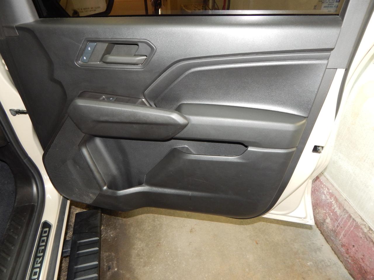 Chevrolet Colorado 4WD Crew Cab Trail Boss 2024