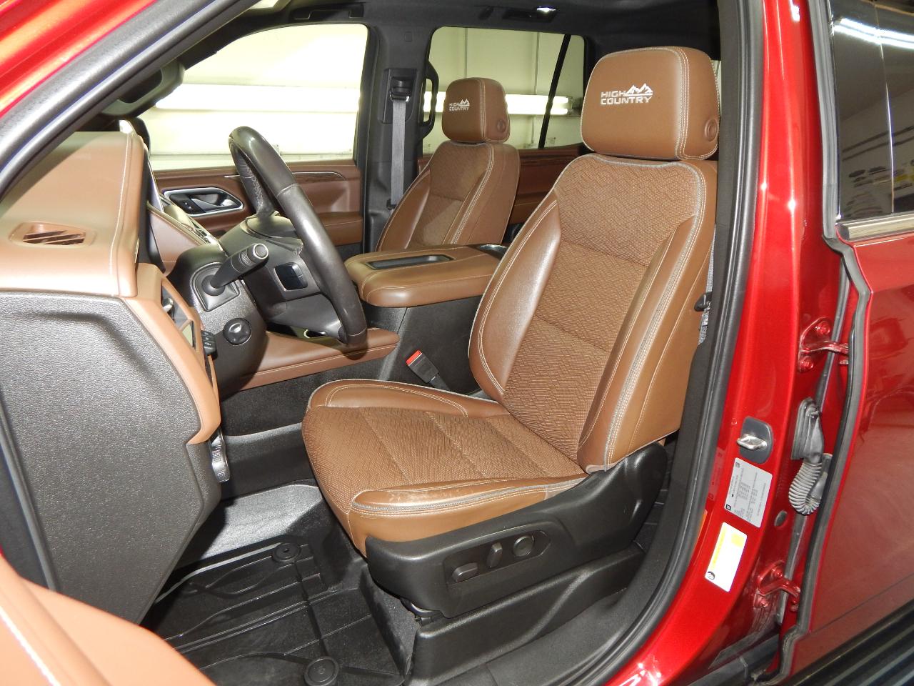 Chevrolet Tahoe 4WD 4dr High Country 2021