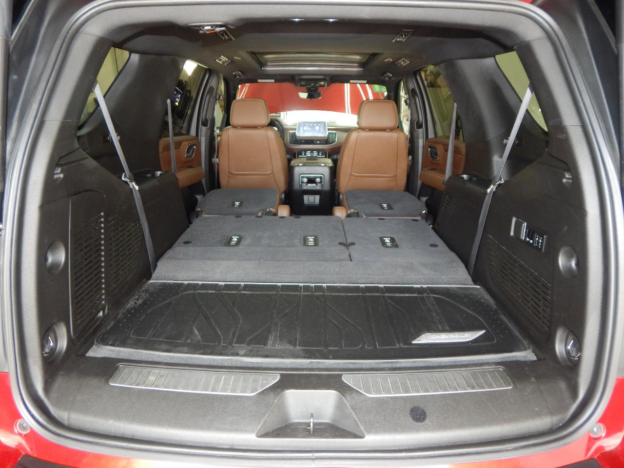 Chevrolet Tahoe 4WD 4dr High Country 2021