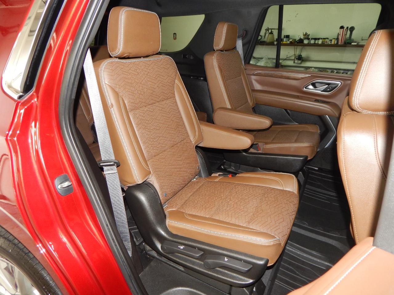 Chevrolet Tahoe 4WD 4dr High Country 2021