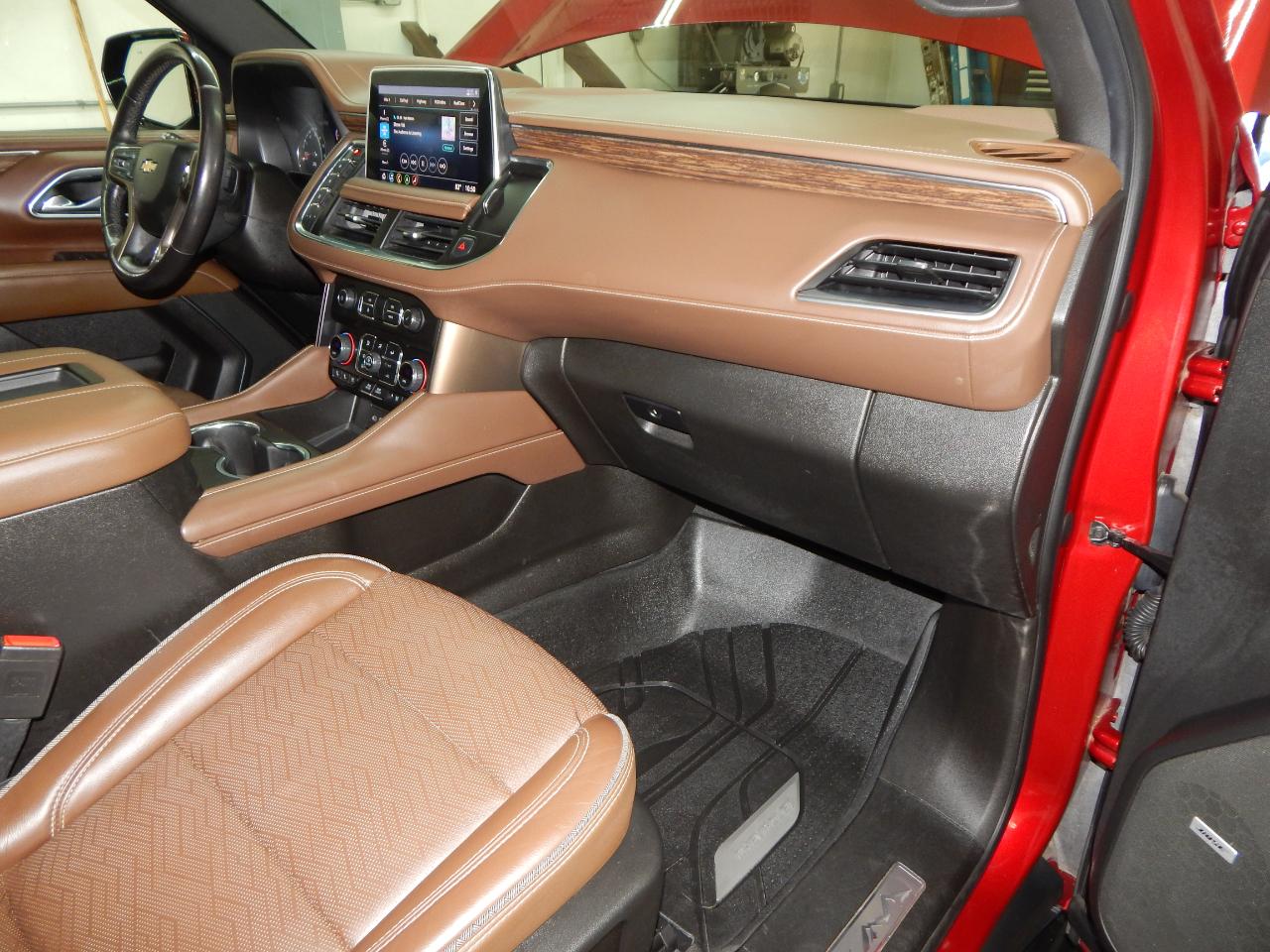 Chevrolet Tahoe 4WD 4dr High Country 2021
