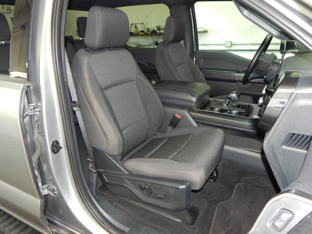 Ford F-150 XLT 4WD SuperCrew 5.5' Box 2023